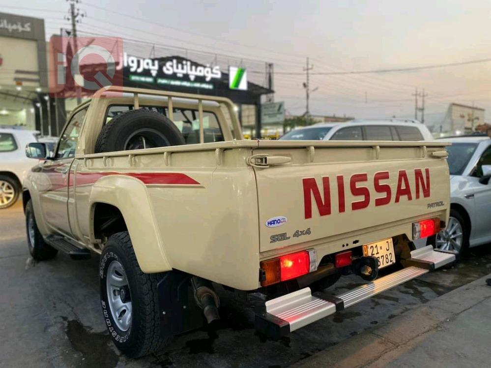 نیسان پاترۆل پیکەپ